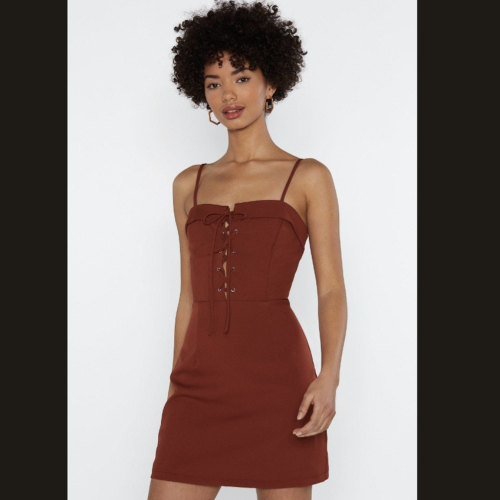 💕2 for 25 NWT Nasty Gal Rust Lace up Dress